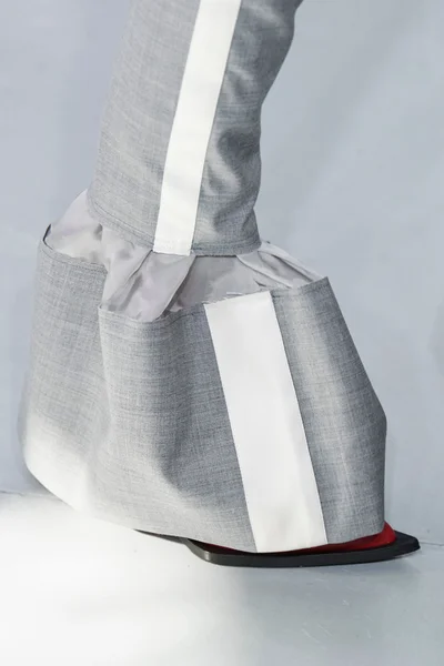 Look 75